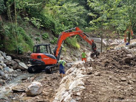 Sanacijska obnova vodotokov in hudournikov po poplavah (10)